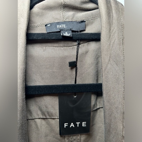 NWT FATE Women’s Open Cinch Waist Pocket Vest- Army Green/ Size Small - Picture 7 of 8